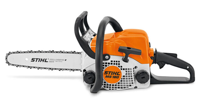 La nuova STIHL MS 180 , rilanciata con un nuovo motore 2-MIX a basse emissioni, fino a – 20% di consumo carburante rispetto alla precedente versione, nuovo design di cappottatura e carenatura ventola, messa in tensione facilitata grazie al tendicatena laterale. Questa motosega è particolarmente adatta per il taglio della legna da ardere. La nuova STIHL MS 180 , rilanciata con un nuovo motore 2-MIX a basse emissioni, fino a - 20% di consumo carburante rispetto alla precedente versione, nuovo design di cappottatura e carenatura ventola, messa in tensione facilitata grazie al tendicatena laterale. Questa motosega è particolarmente adatta per il taglio della legna da ardere.