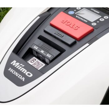 hrm403_355d664b-034f-4a0a-97d6-45a9bcec5ef6_1200x1200